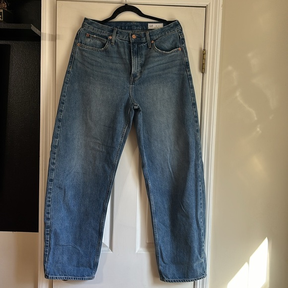 Gap Barrel Jeans - Picture 2 of 3